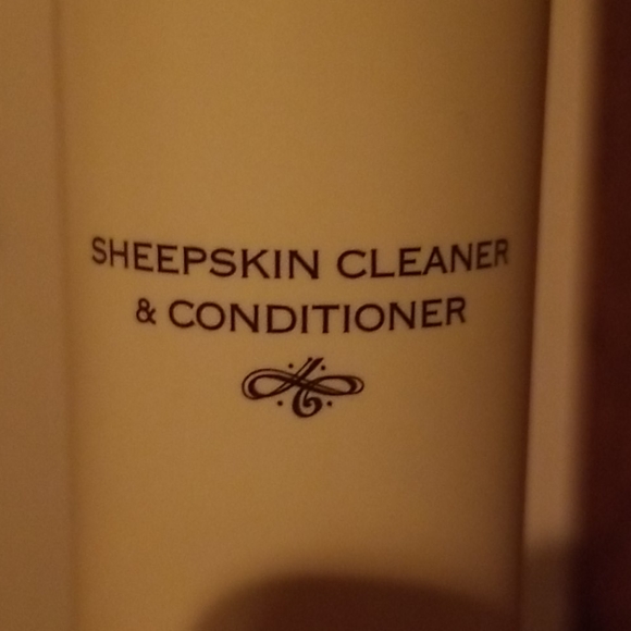 K Skylir UGG Australia *sheepskin cleaner included - Picture 11 of 11